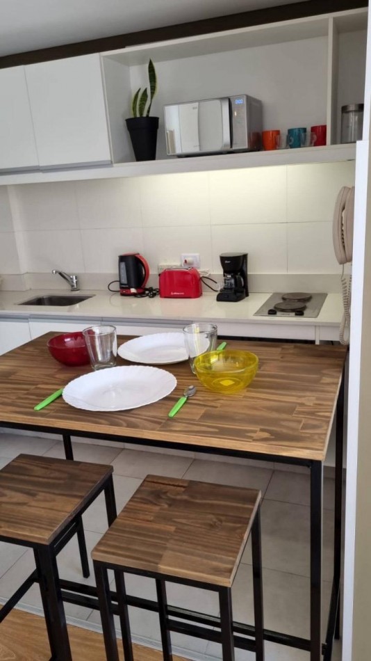Se alquila un hermoso departamento monoambiente amplio con balcon - Palermo