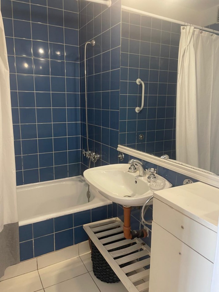 Se vende un hermoso departamento monoambiente amplio y divisible con balcon - Palermo