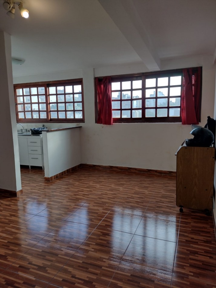 Se vende un agradable departamento de 3 ambientes - Balvanera