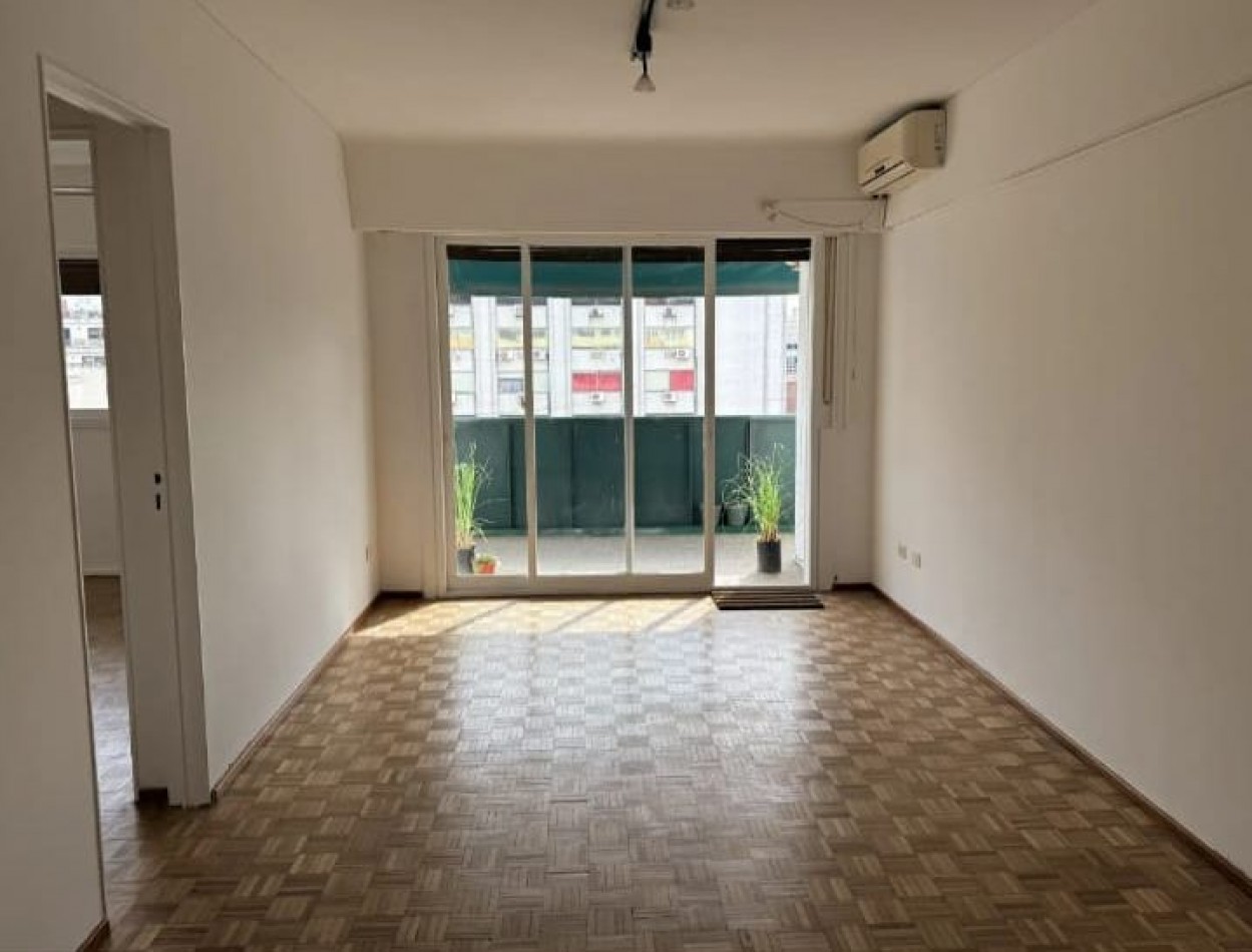 Se Vende un Hermoso Departamento de 2 Ambientes con Balcon - San Nicolas