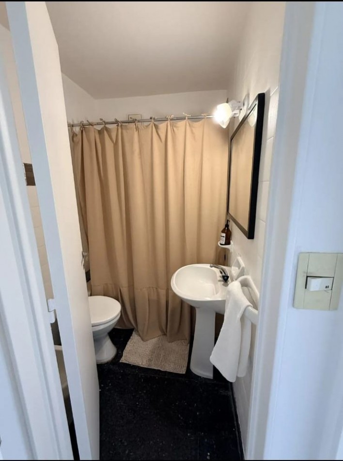 Se Vende un Hermoso Departamento de 2 Ambientes con Balcon - San Nicolas