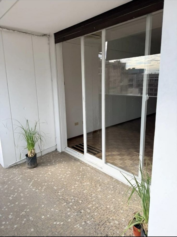 Se Vende un Hermoso Departamento de 2 Ambientes con Balcon - San Nicolas