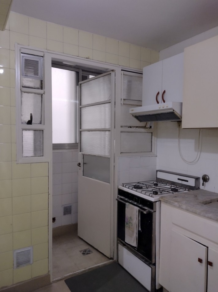 Se vende un departamento de 2 ambientes mas baulera
