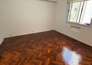 Se vende un departamento monoambiente - Recoleta