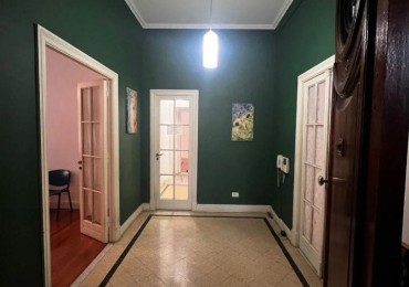 Se vende un departamento de 4 ambientes - Balvanera