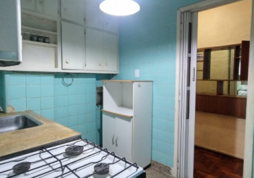Se Alquila un Departamento de 2 Ambientes Semi Amoblado - Monserrat